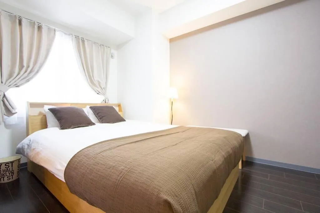 ようこそ札幌へ! 大通公園まで地下鉄10分 定員6名 Firetv完備 1階はセコマ Appartement