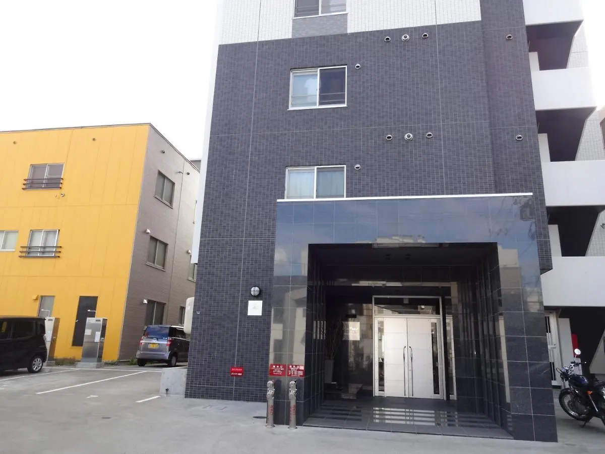 ようこそ札幌へ! 大通公園まで地下鉄10分 定員6名 Firetv完備 1階はセコマ Appartement Japan